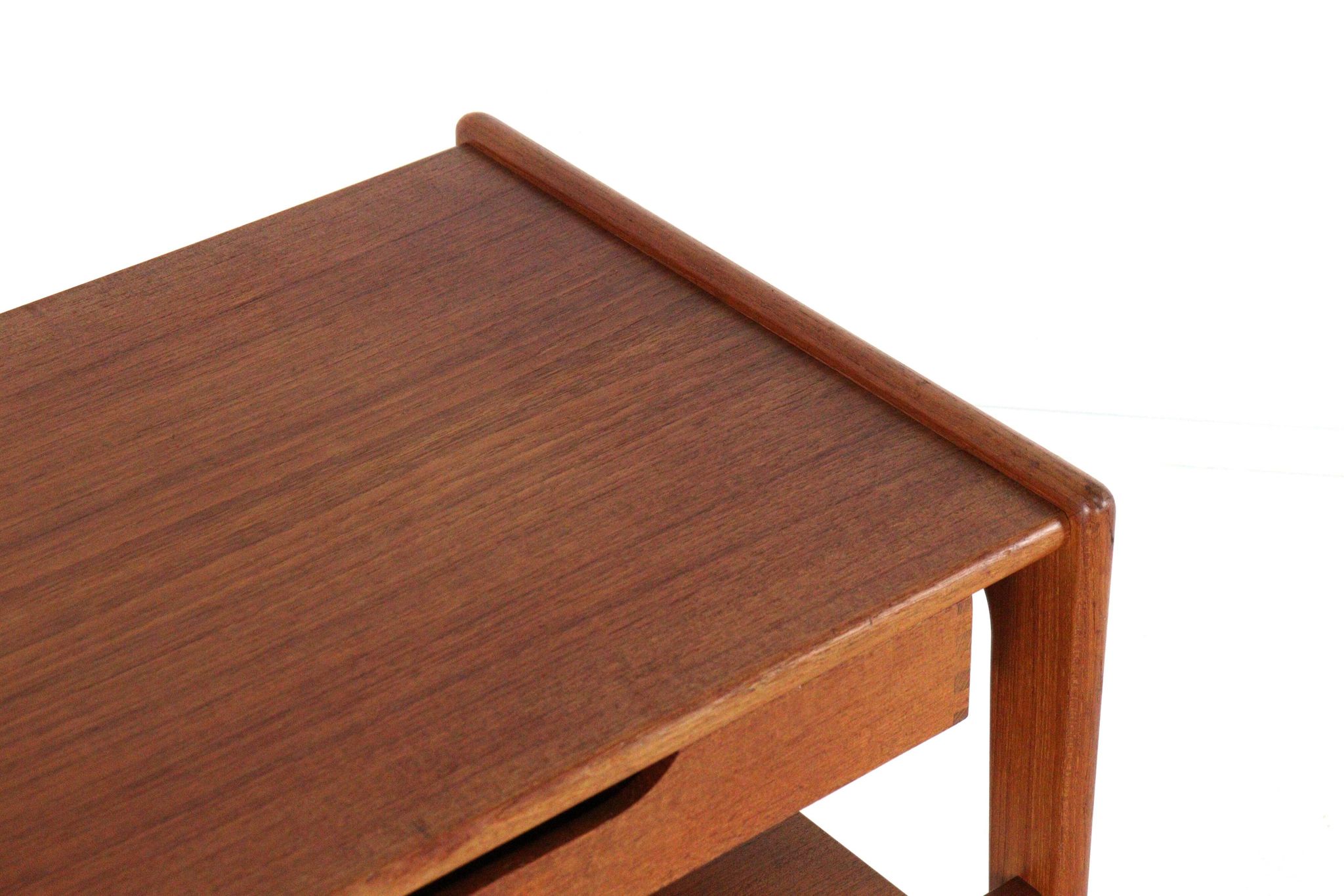 Table de chevet / table d'appoint Salin Nijborg - design danois mid-century moderne