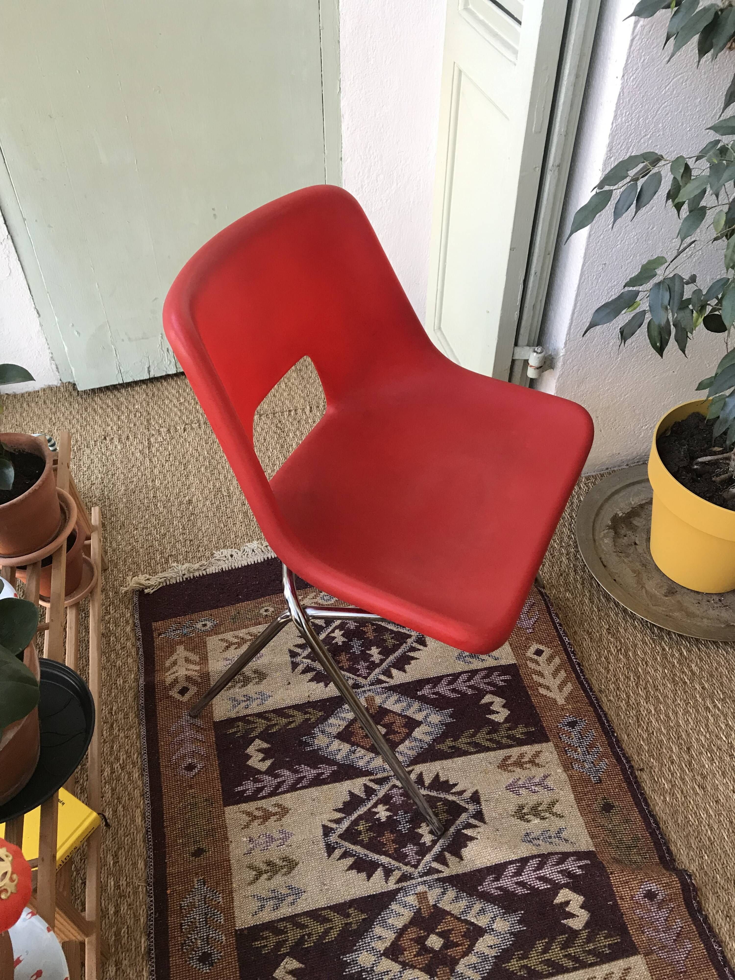 Chaises Järvi par Niels Gammelgaard, Ikea vintage