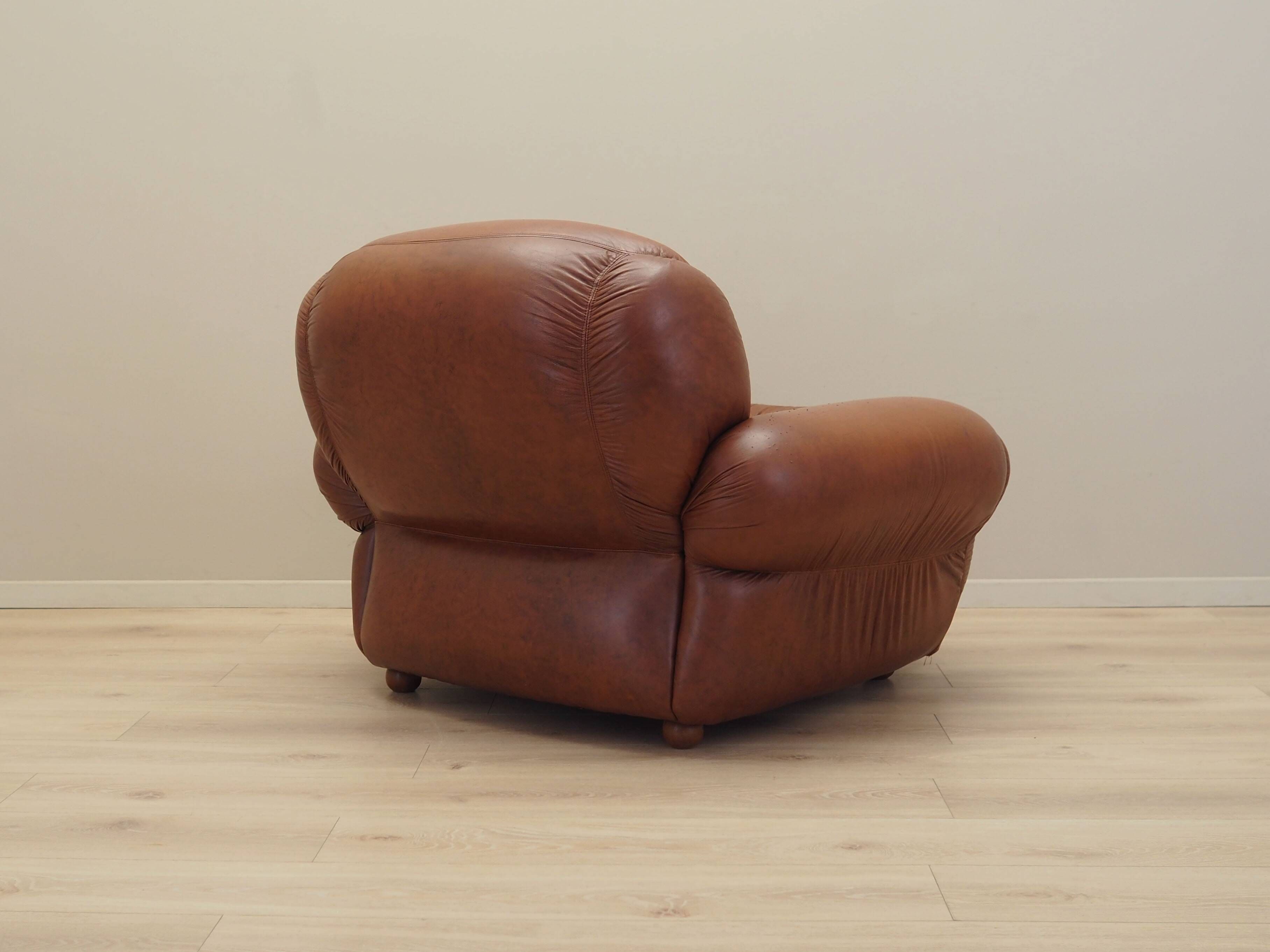 Brown armchair, Italian design, 1970s, production: Italy