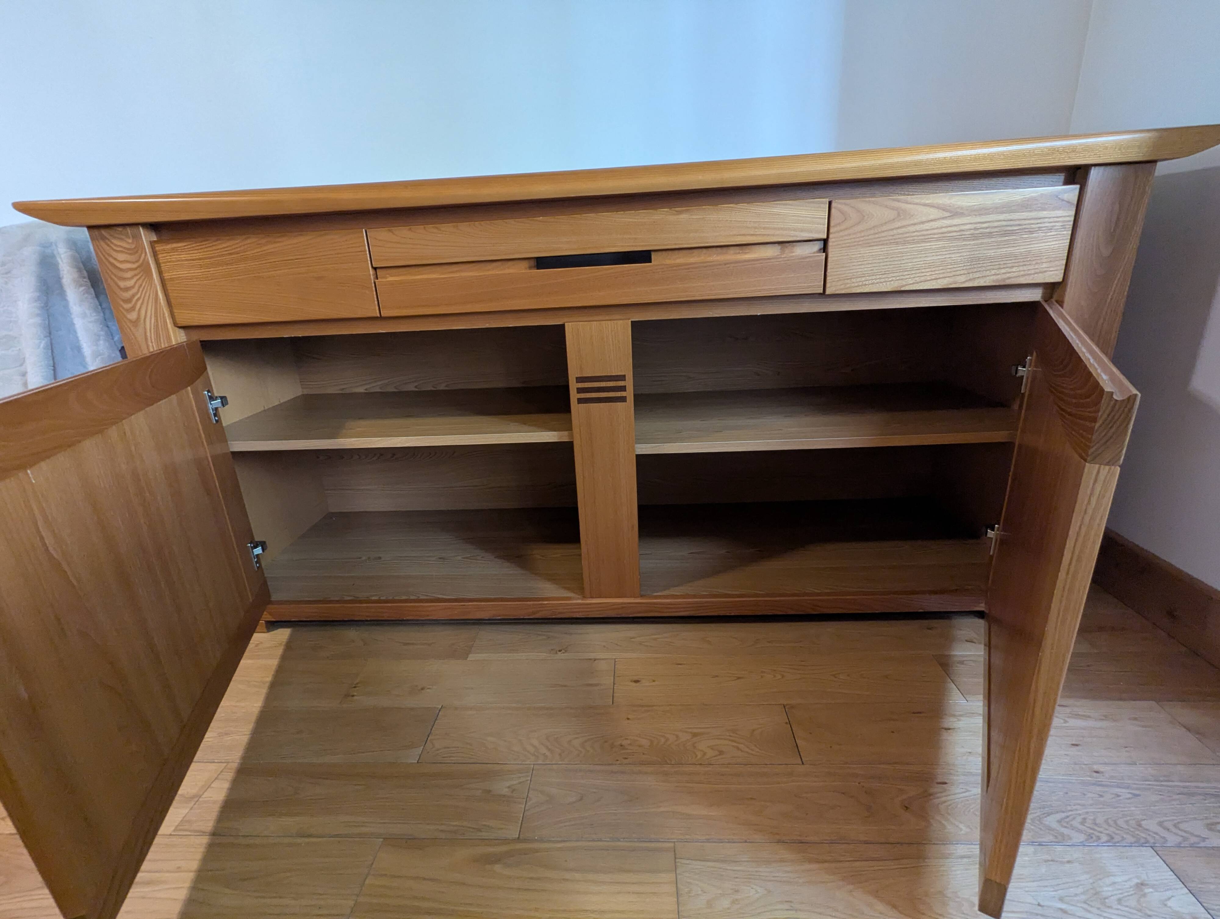 Buffet vintage Maison Regain en orme massif, 1970