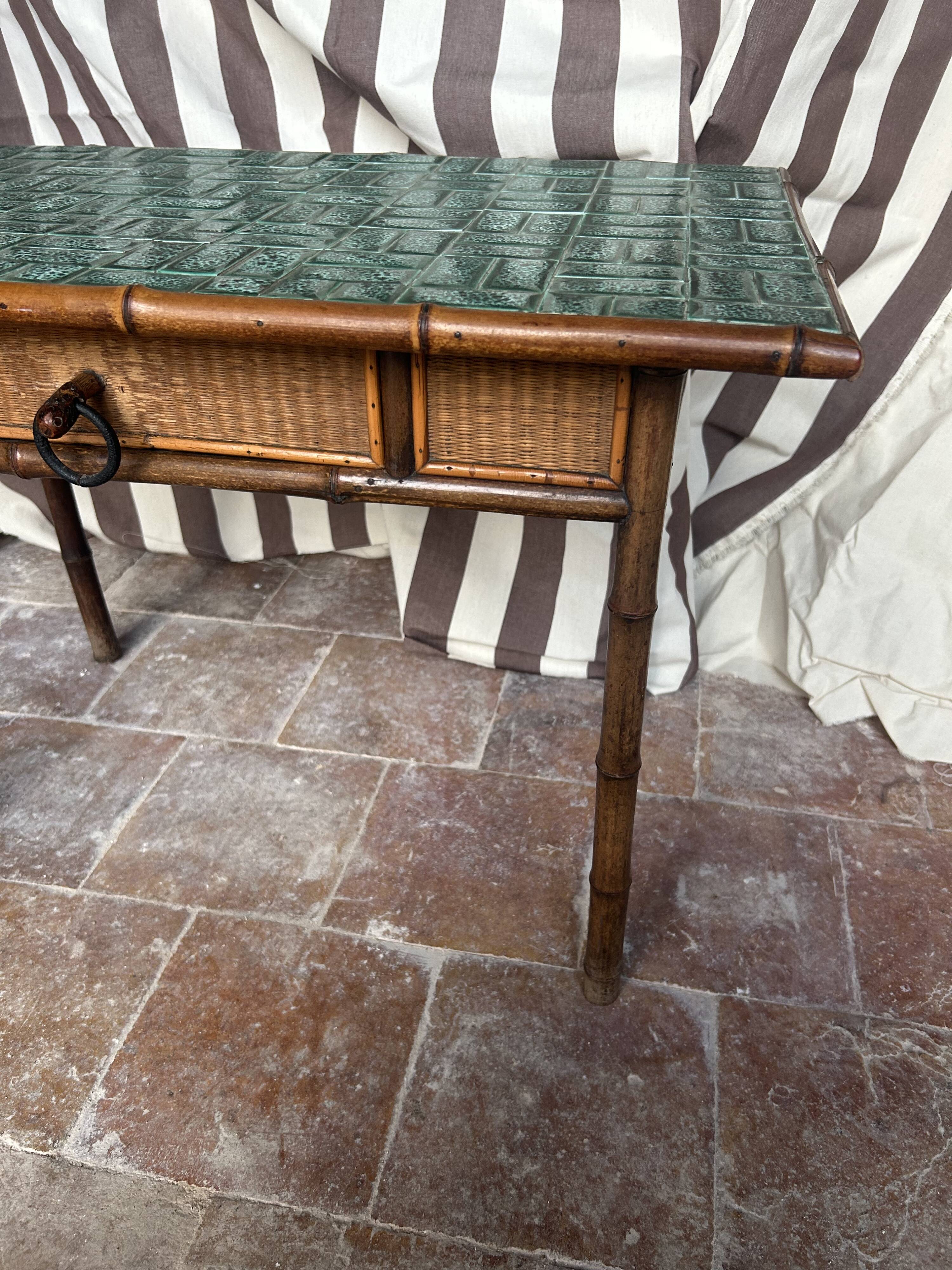 Mid-20th century coffee table