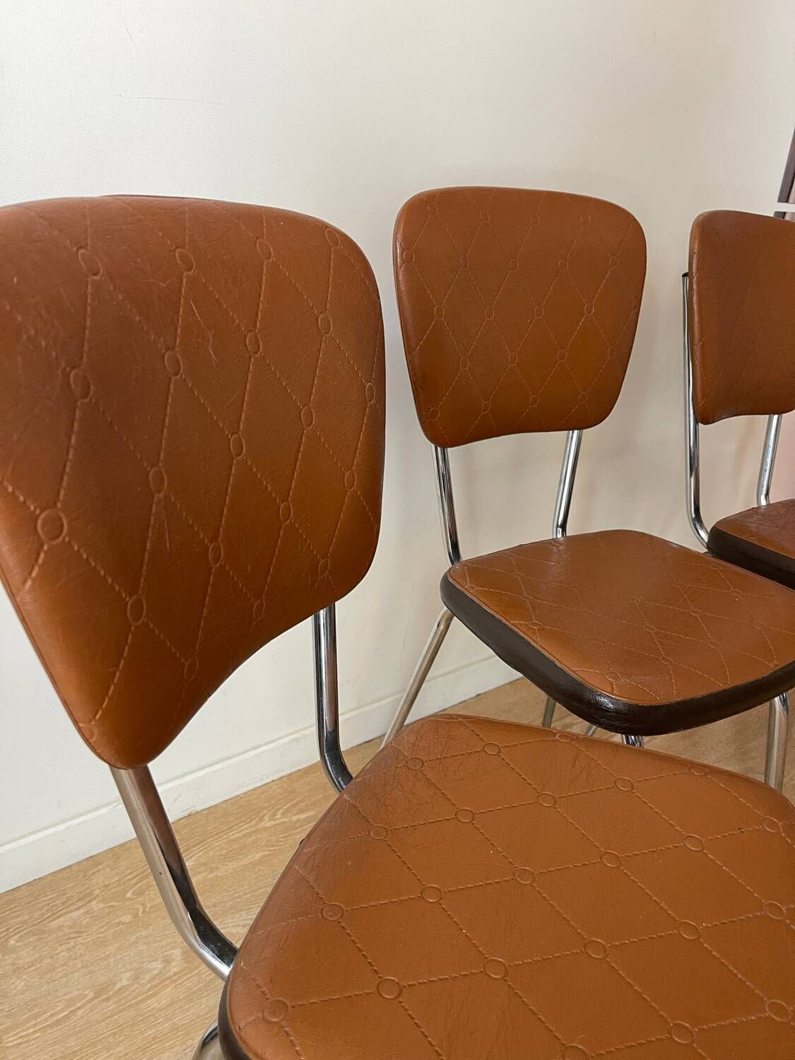 Set of 3 vintage 60s chairs in brown leatherette and chrome metal