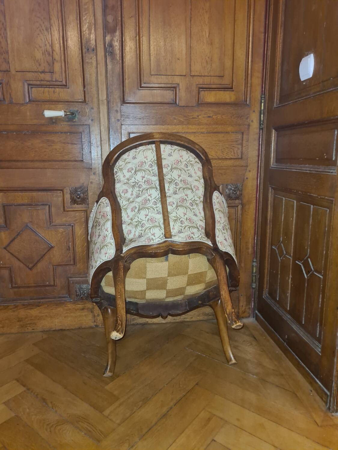 Louis XV period shepherdess, circa 1760.