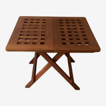 Folding coffee table in solid teak from Borneo