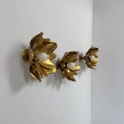 Set of 3 vintage flower wall lights, gold metal, France, 1970.