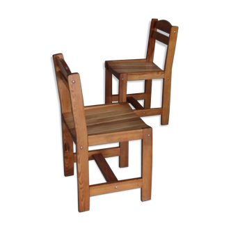 Pair of chalet chairs pine massif France 1970