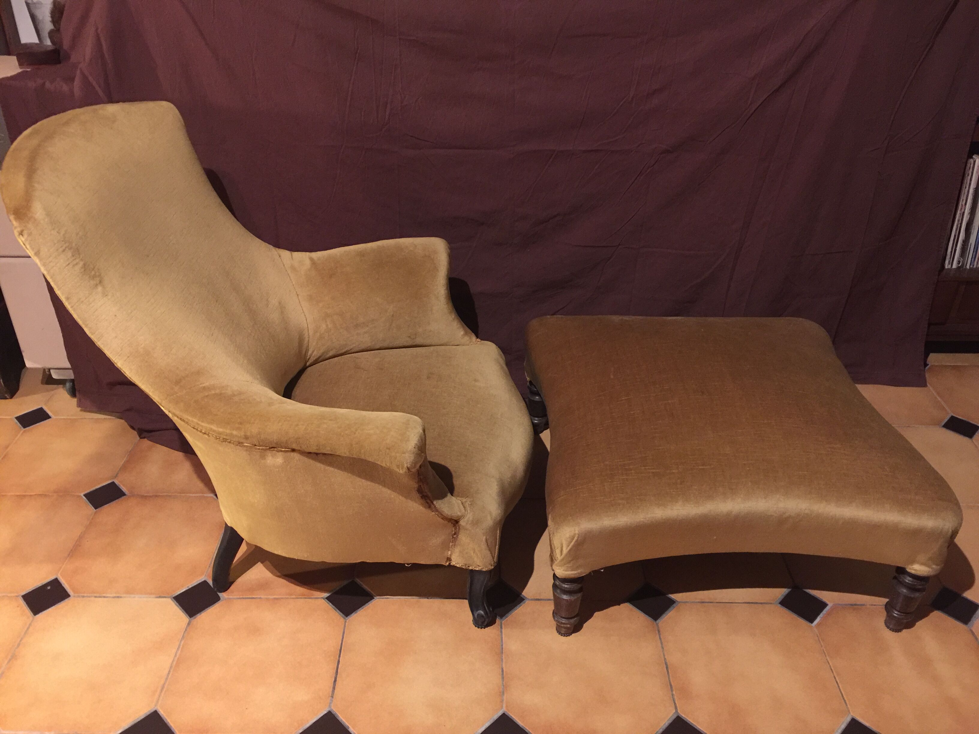 Chair and footrest set