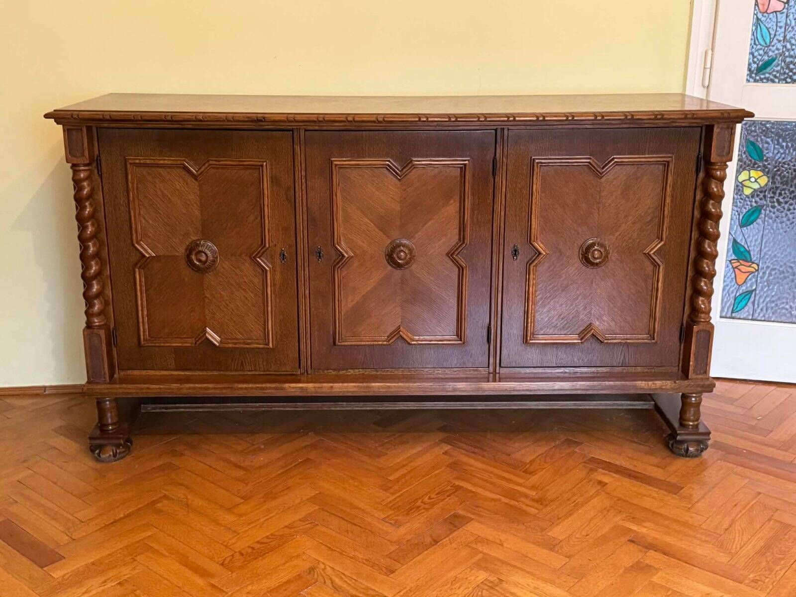 Spanish Style Oak Chest or Dresser, Early 20th Century