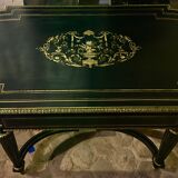Napoleon lll middle table
