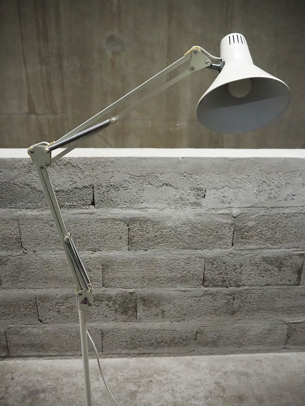 Twist vintage T1 series articulated floor lamp, 70s