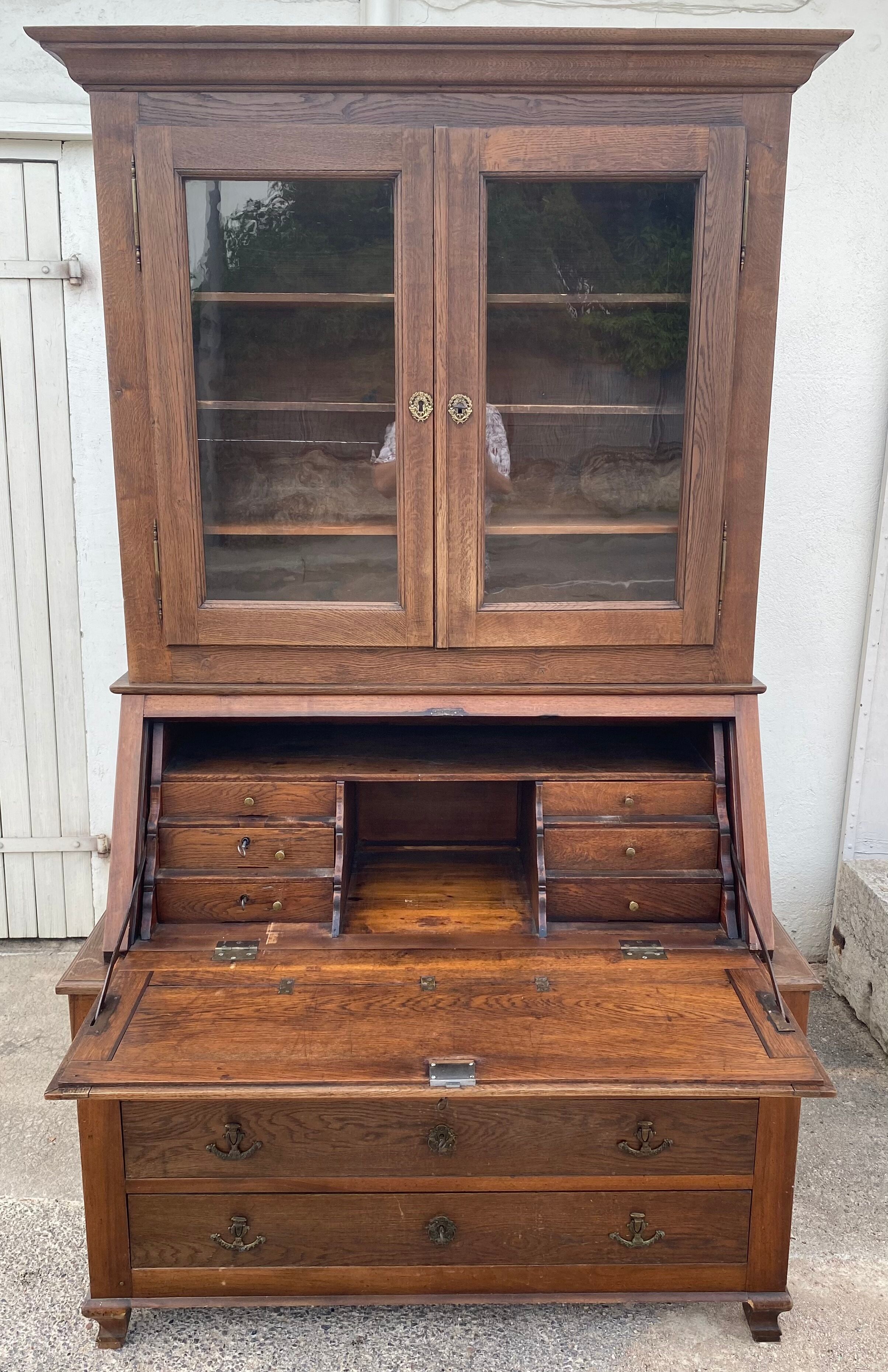 Furniture bahut three old body