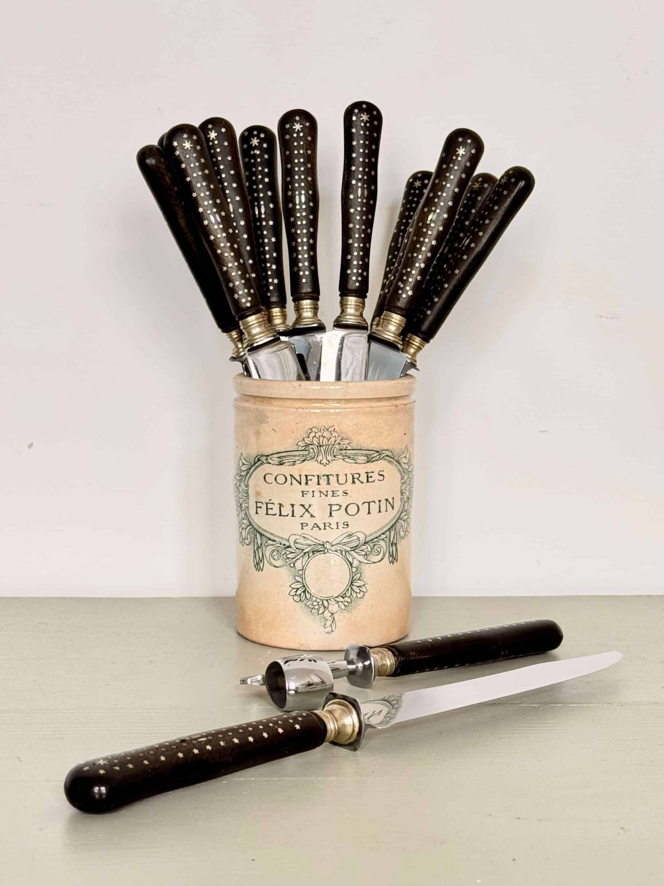 12 table knives and leg of lamb service 1900