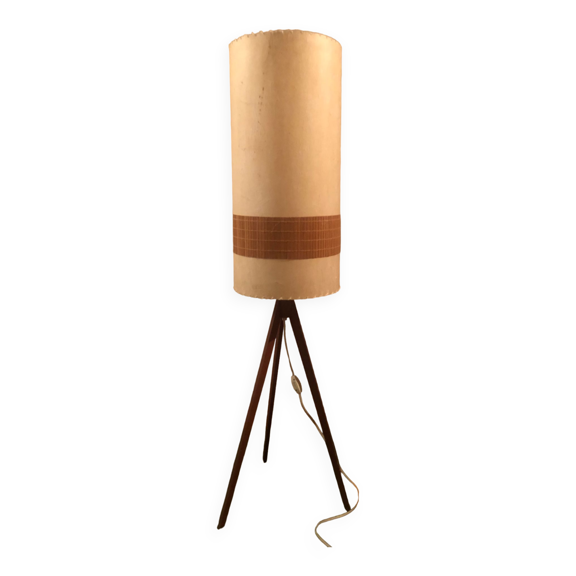 Scandinavian tripod floor lamp with 60s lampshade
