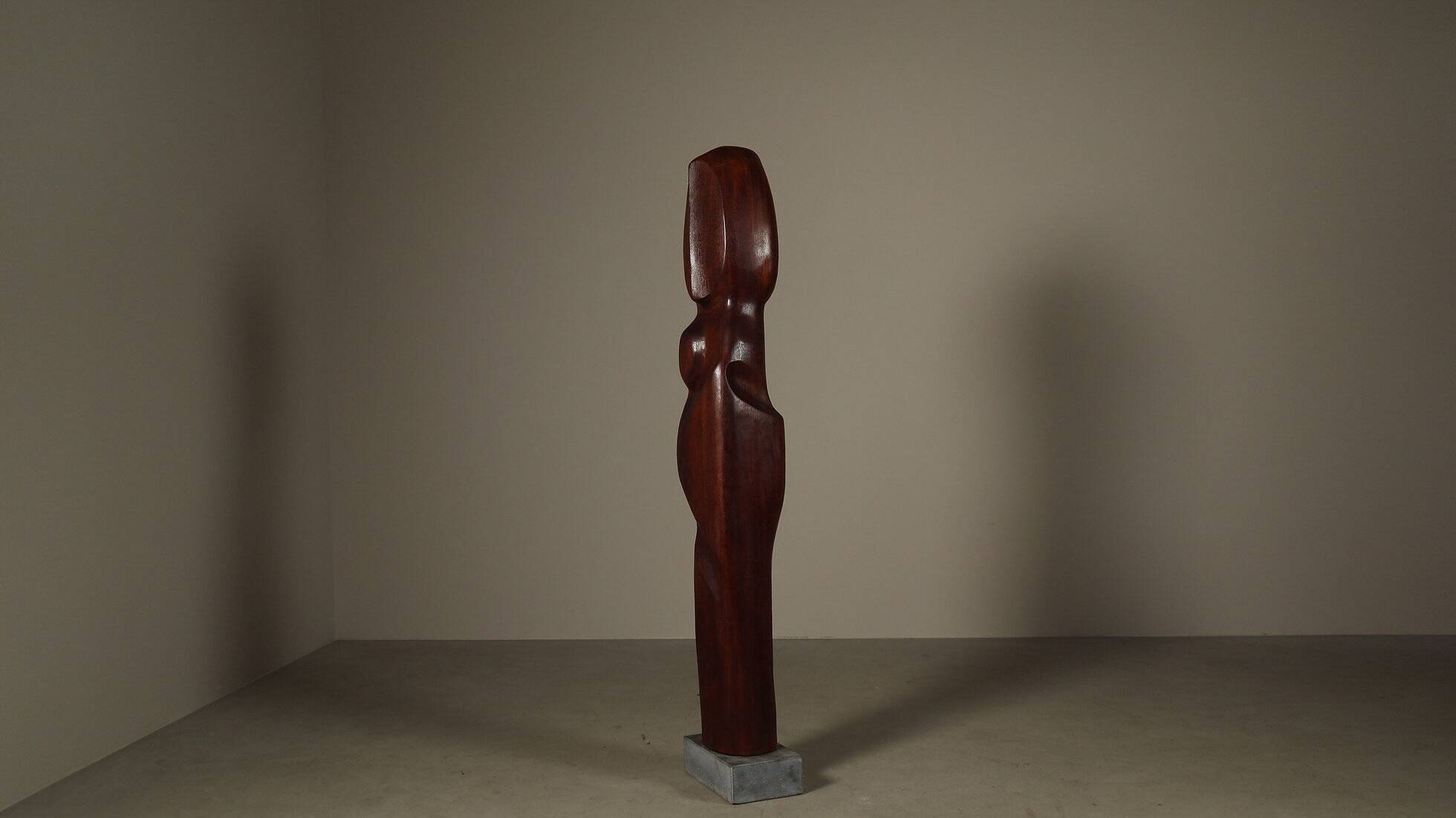 Monumental Afzelia wood sculpture by Begga d’Haese, Belgium, c. 1985