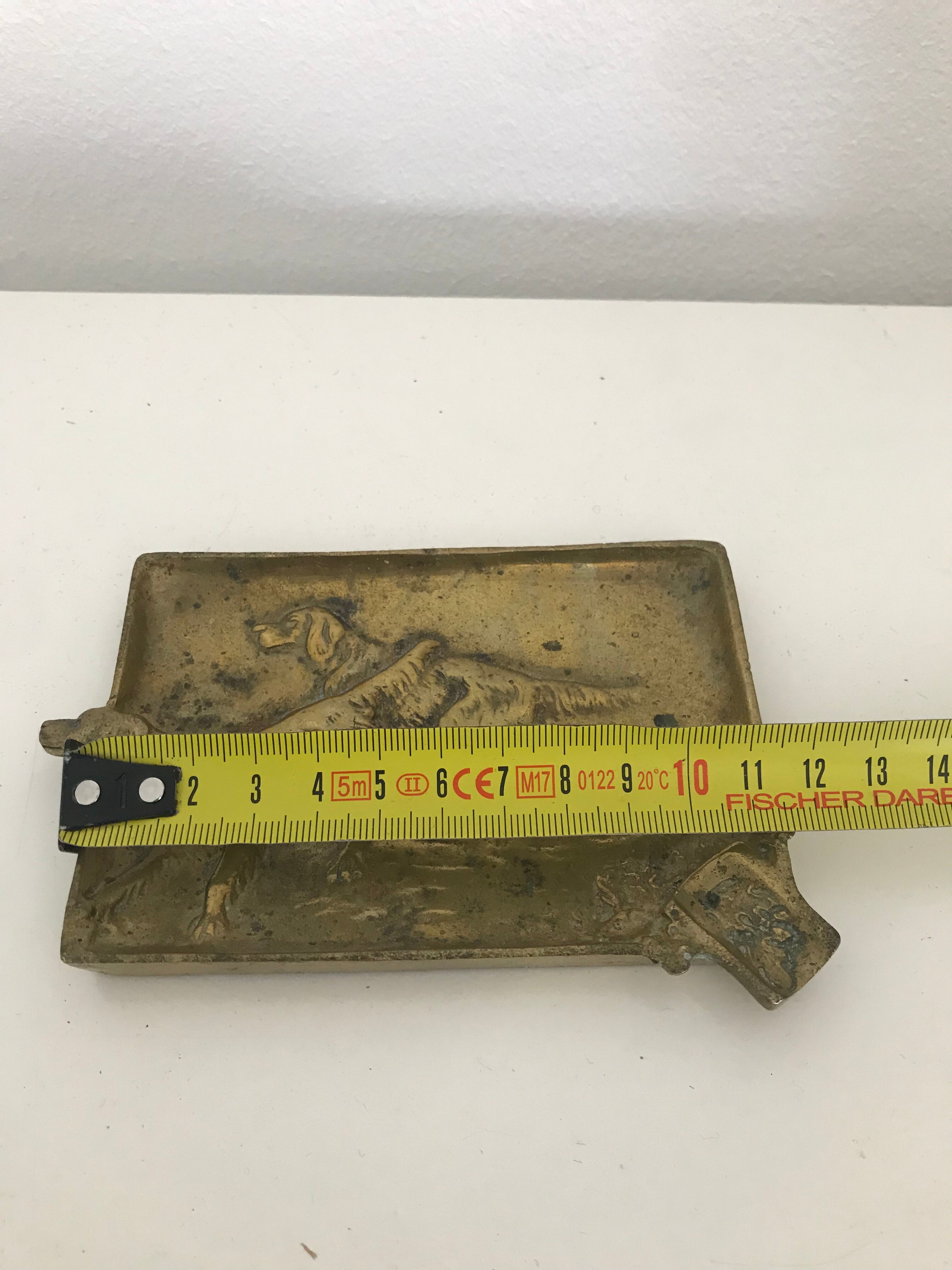 Ashtray hunting dog brass