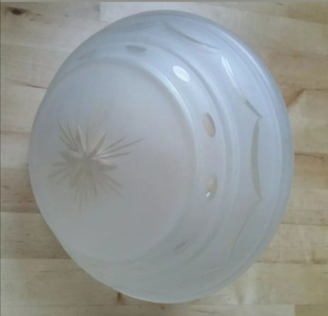 Vintage saucer lamp globe
