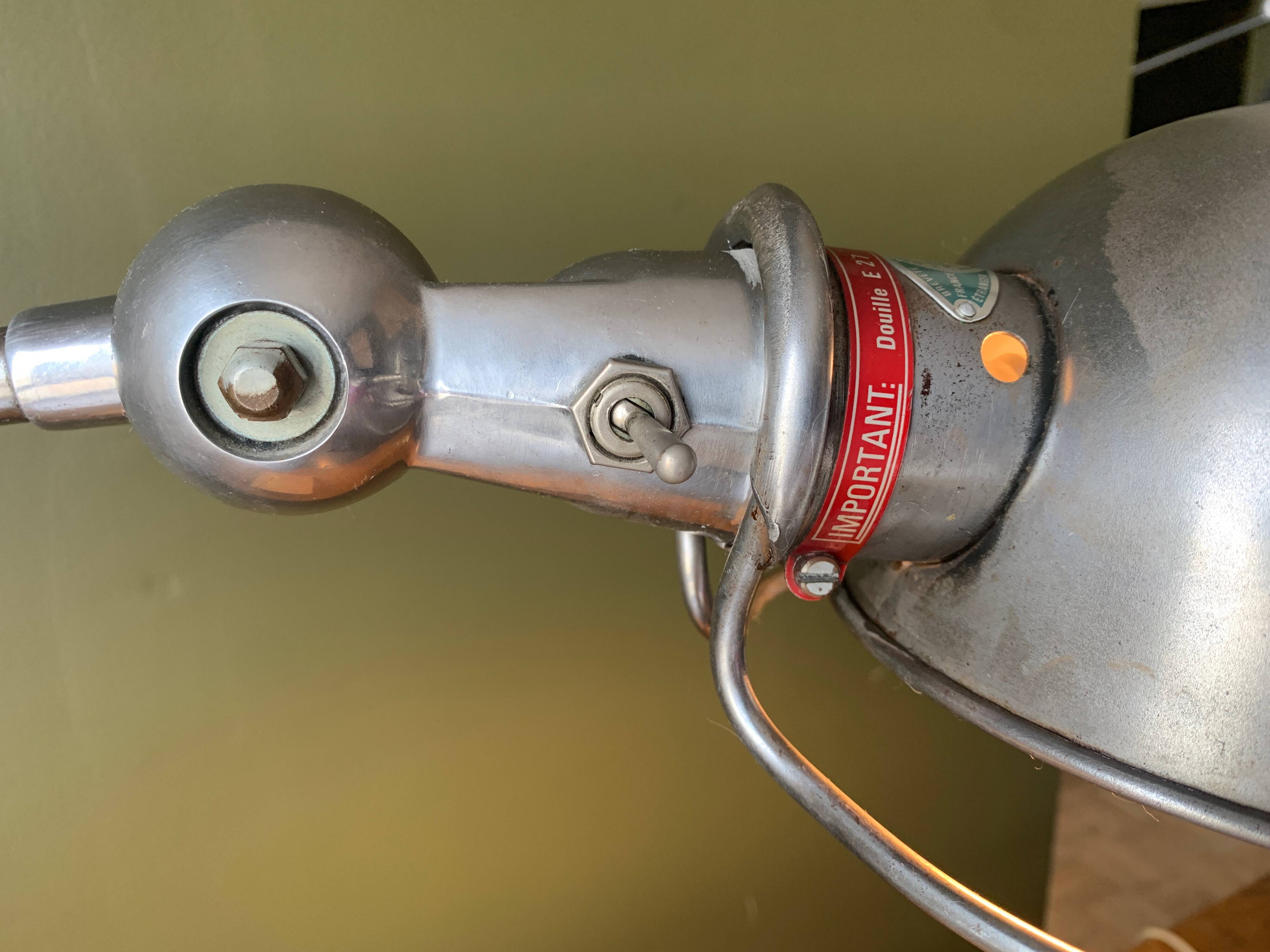 Bureau industriel des poste modifié + lampe Jieldé