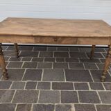 Farmhouse table