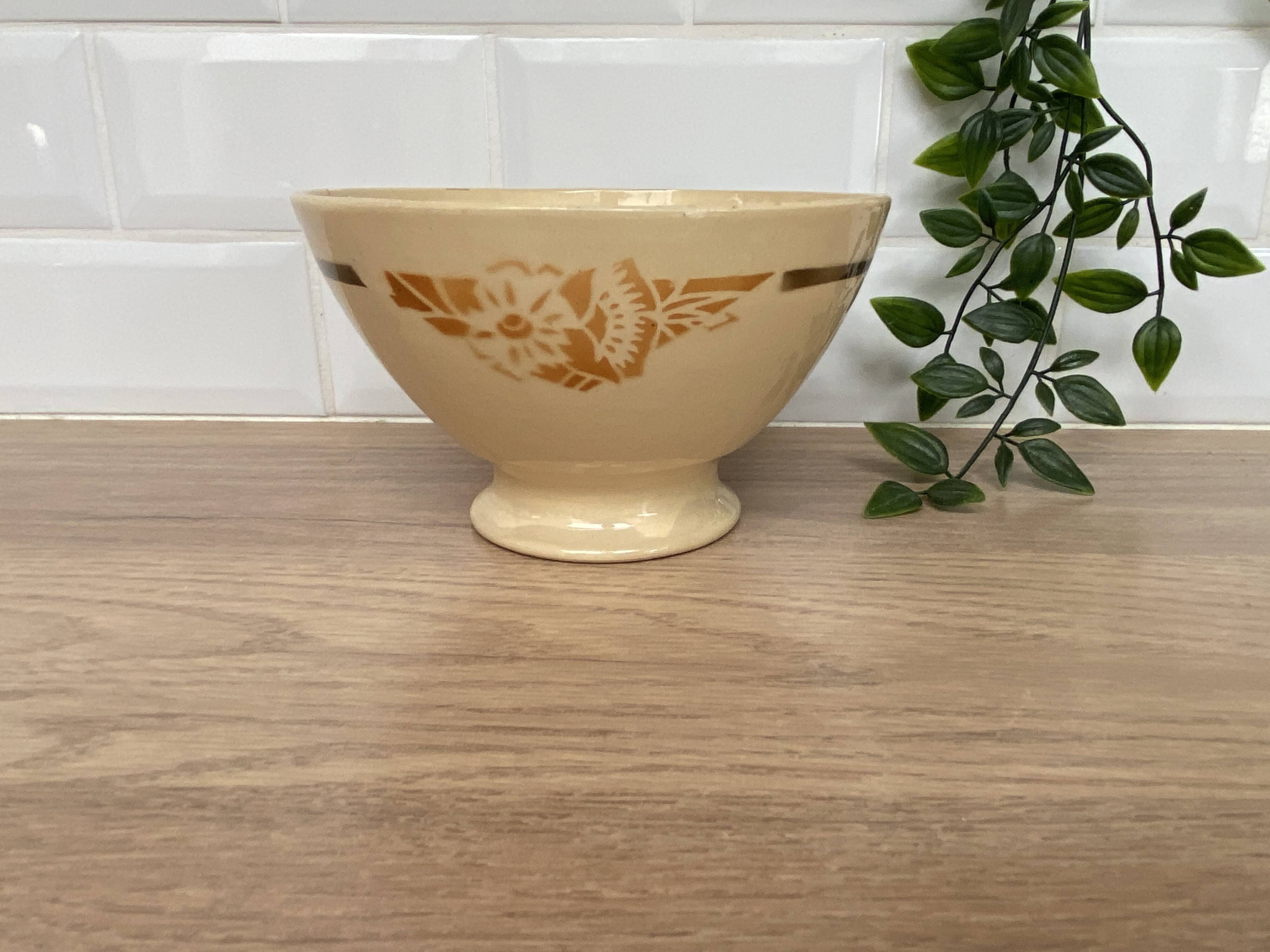Antique half-porcelain bowl from Badonviller