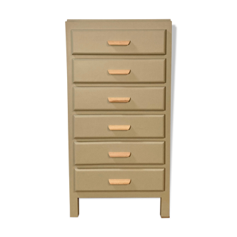 Ragpicker dresser