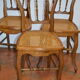 Ensemble de 5 chaises cannées en hêtre
