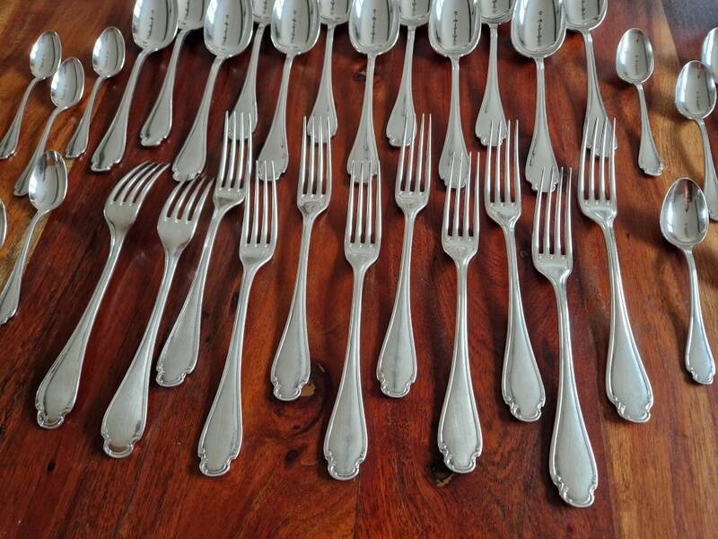 Alfénide, Christofle - 36-piece cutlery set model Pompadour silver-plated metal