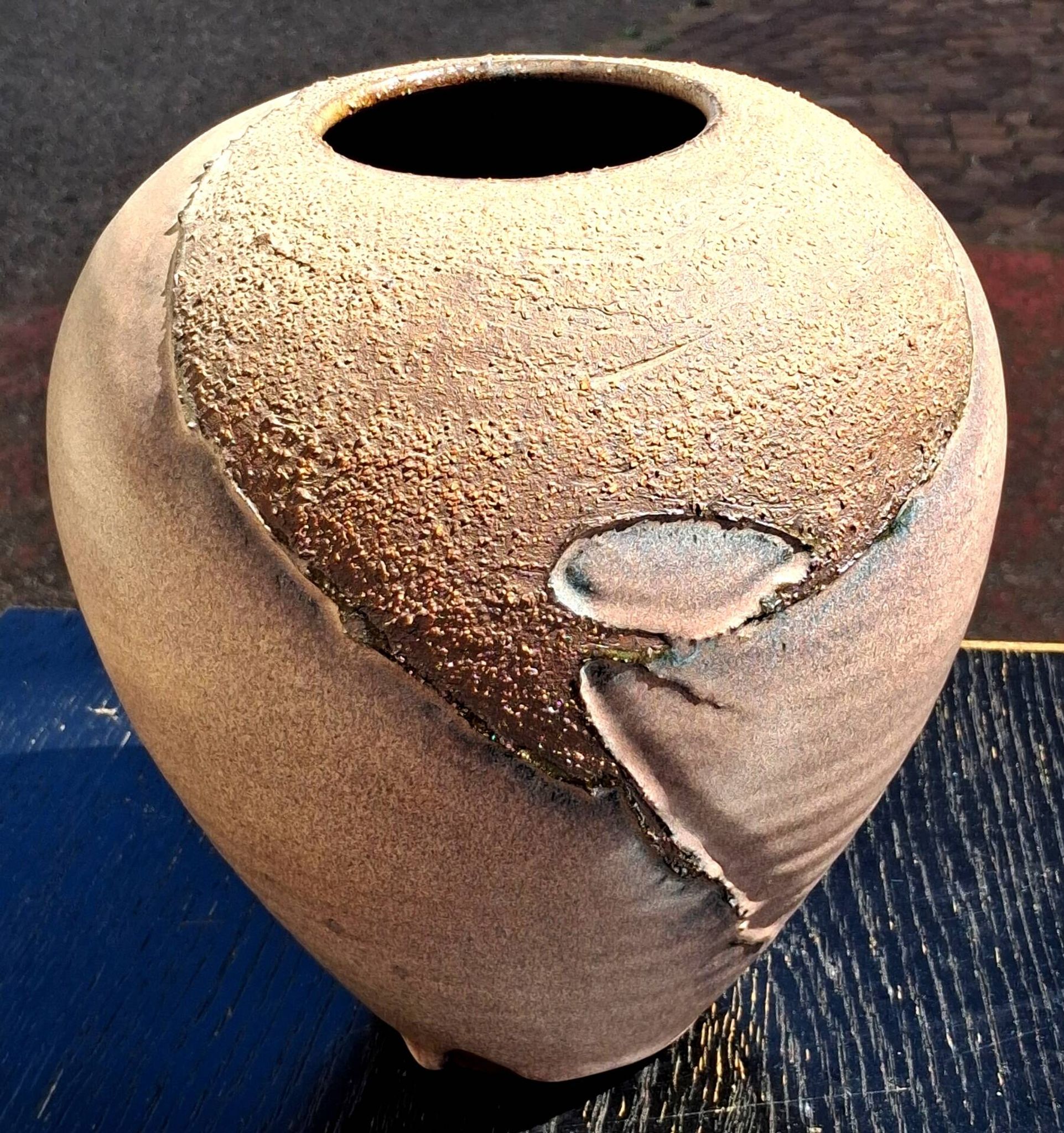 Glazed stoneware vase with a contemporary design, signed to be identified.