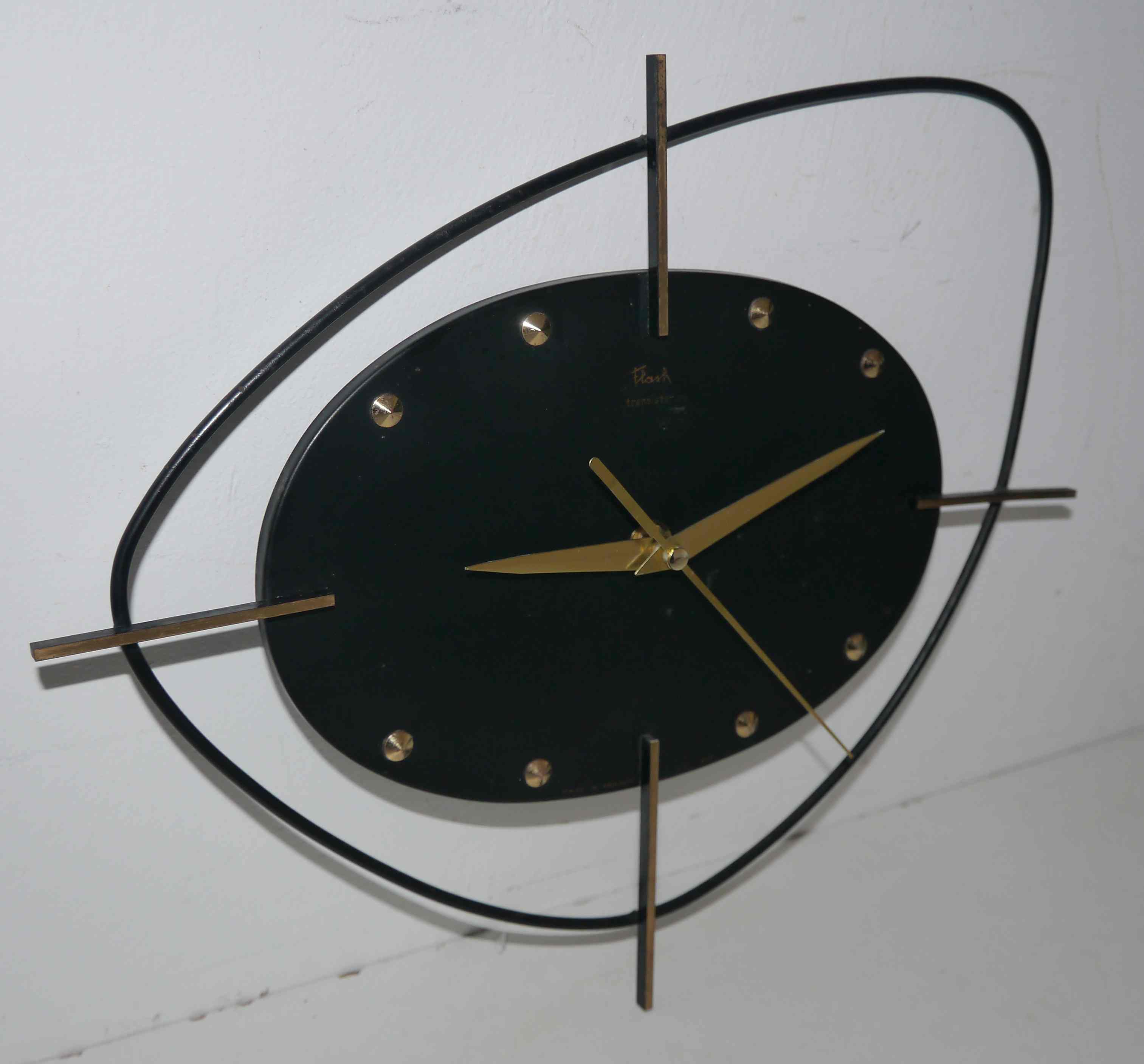 Wall clock "Flash transistor" 60's metal