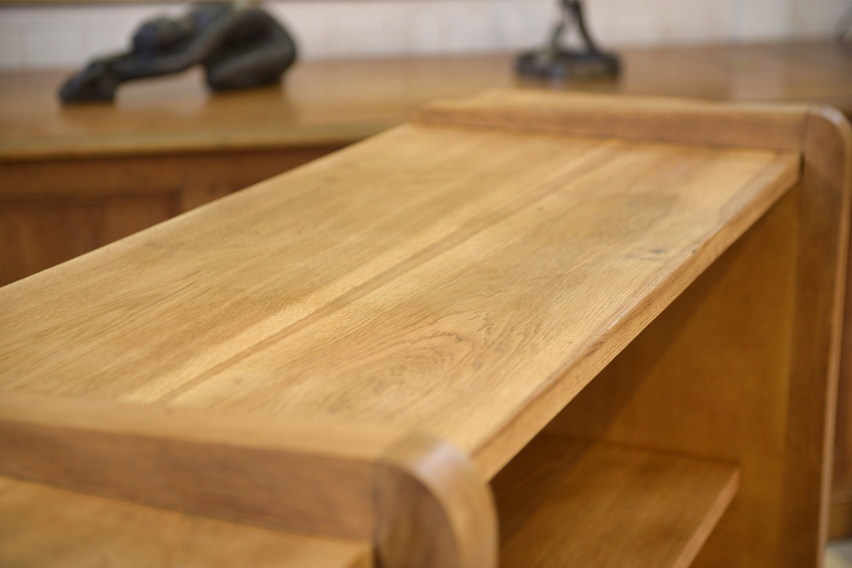 Art Deco modernist oak shelf from the 1940s.