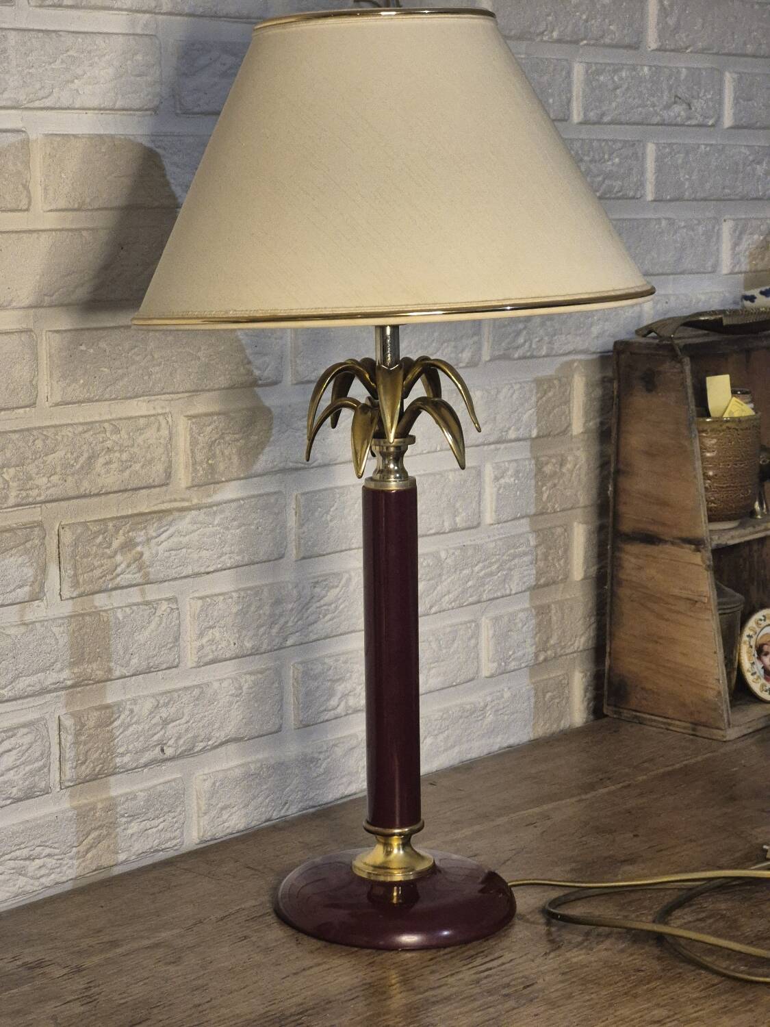 Palm tree lamp