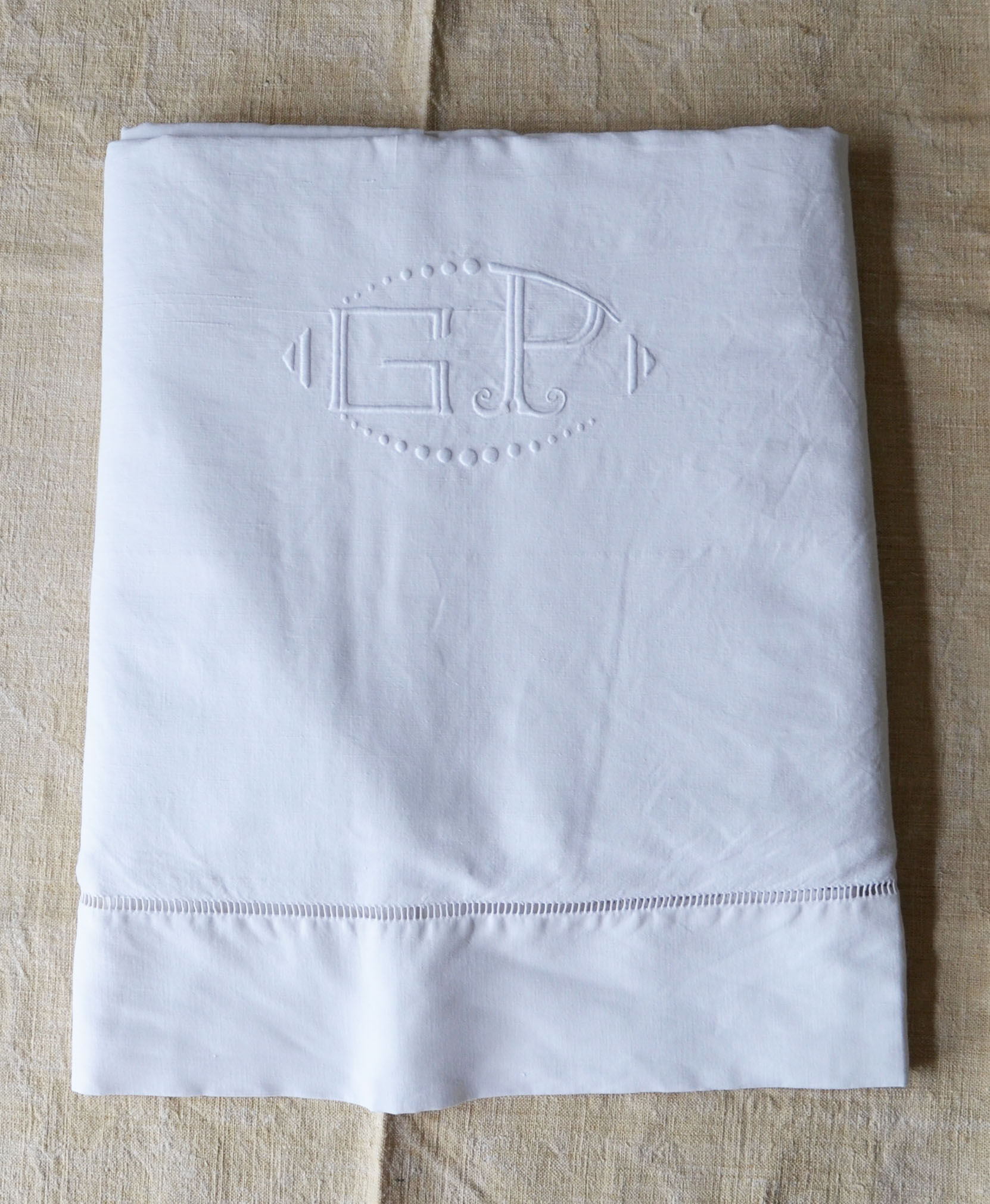 Hand-embroidered old metis sheet