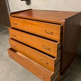 Vintage chest of drawers