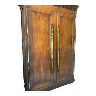 armoire époque Louis Philippe