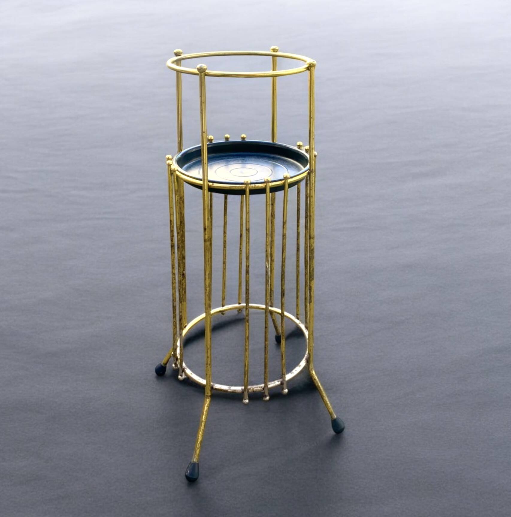Vintage gold metal umbrella stand