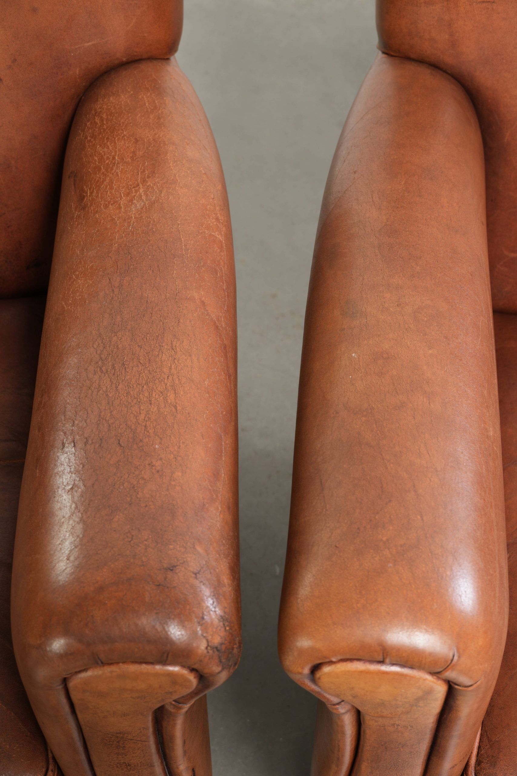 Comfortable set of sheepskin armchairs with and a timeless design