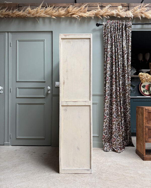 Armoire parisienne patinée, rénovée