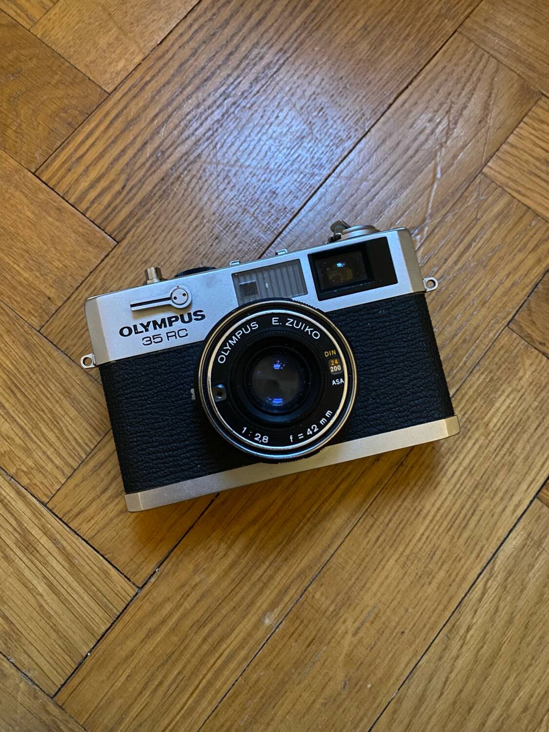 Olympus 35 RC film camera