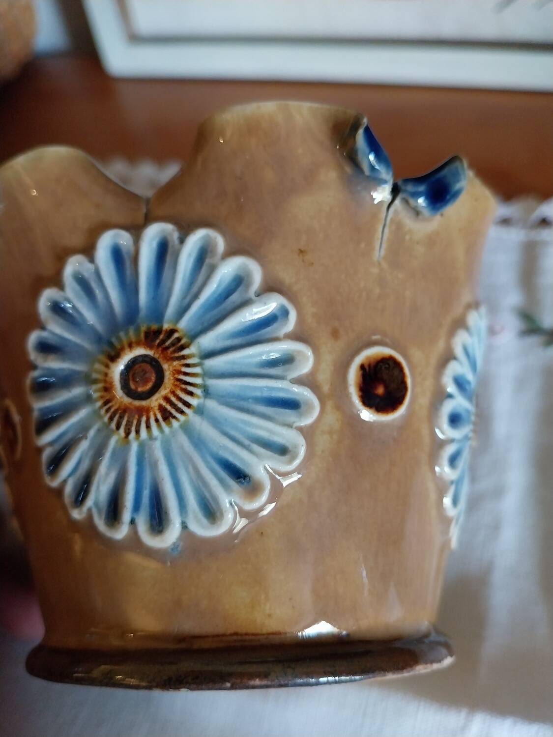 Royal Doulton miniature lambeth pot