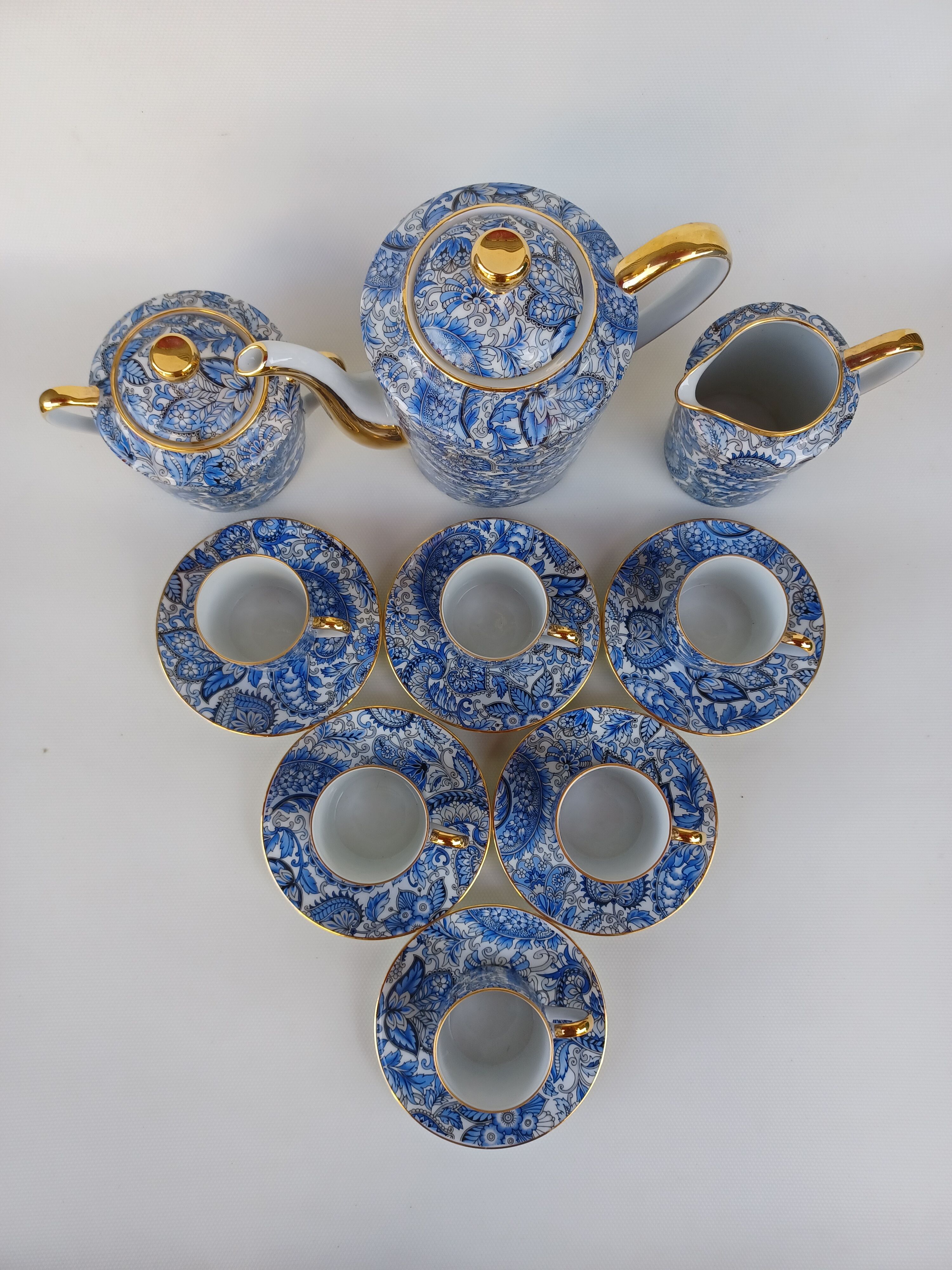 Coffee service in limoges porcelain, by lazeyras.