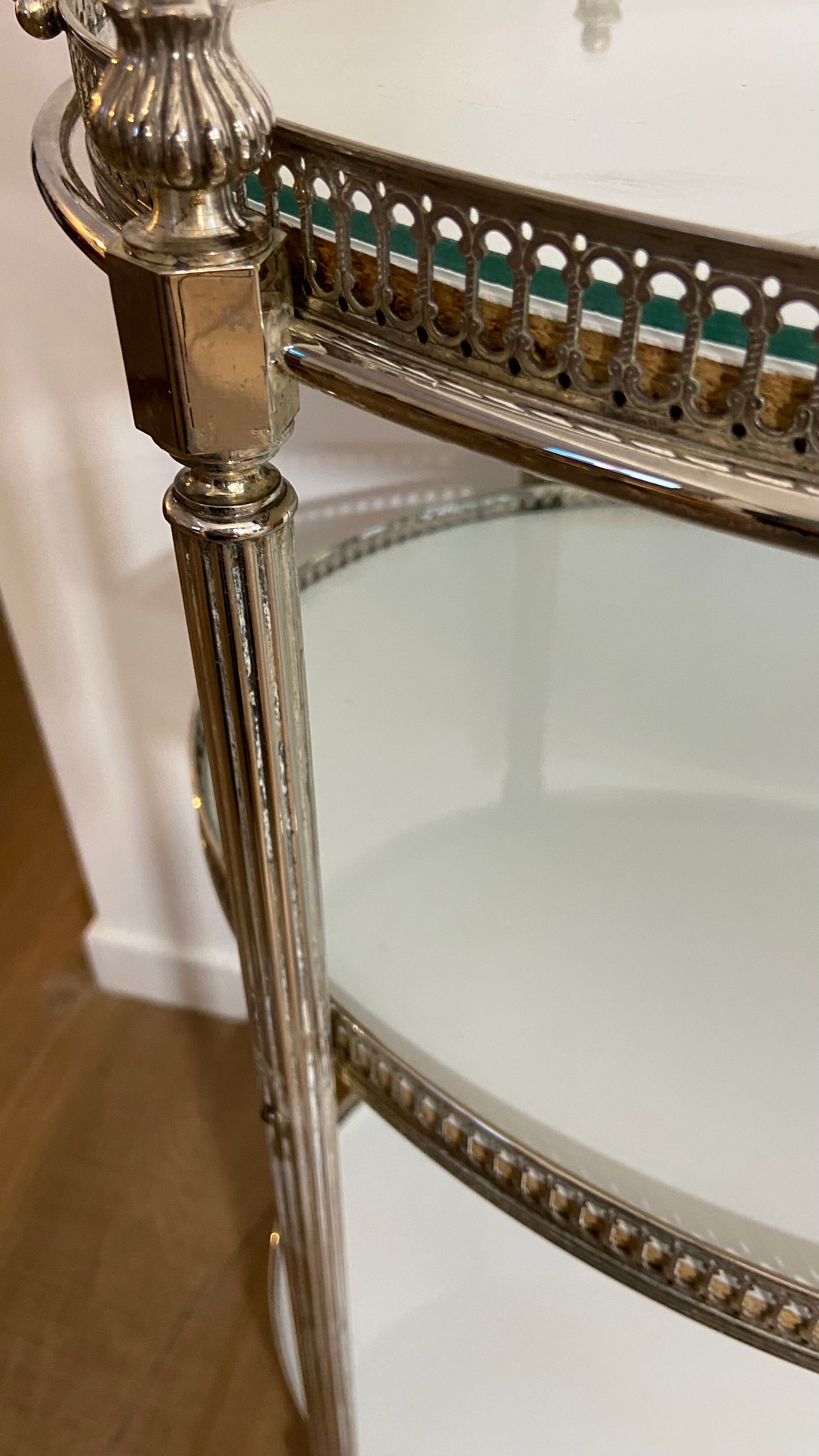 Oval roller serving table 1960/70