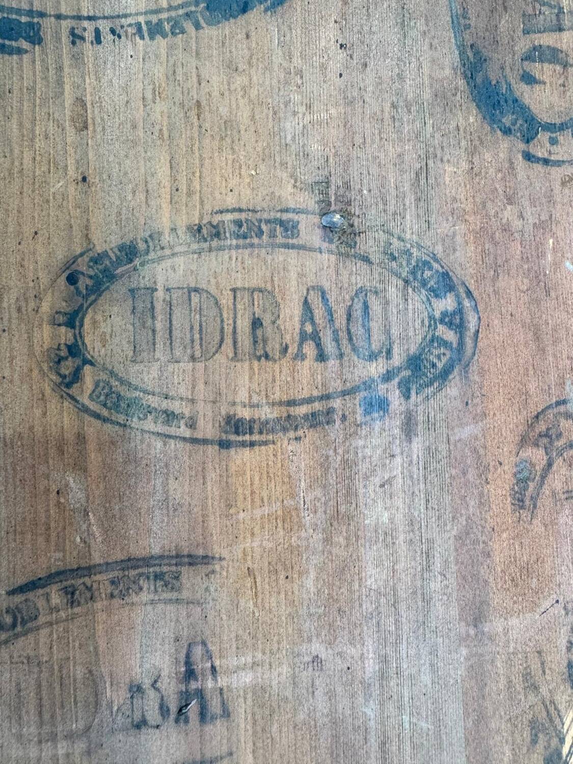 Dutch salon 1900, table and 4 chairs in marquetry stamped IDRAC.