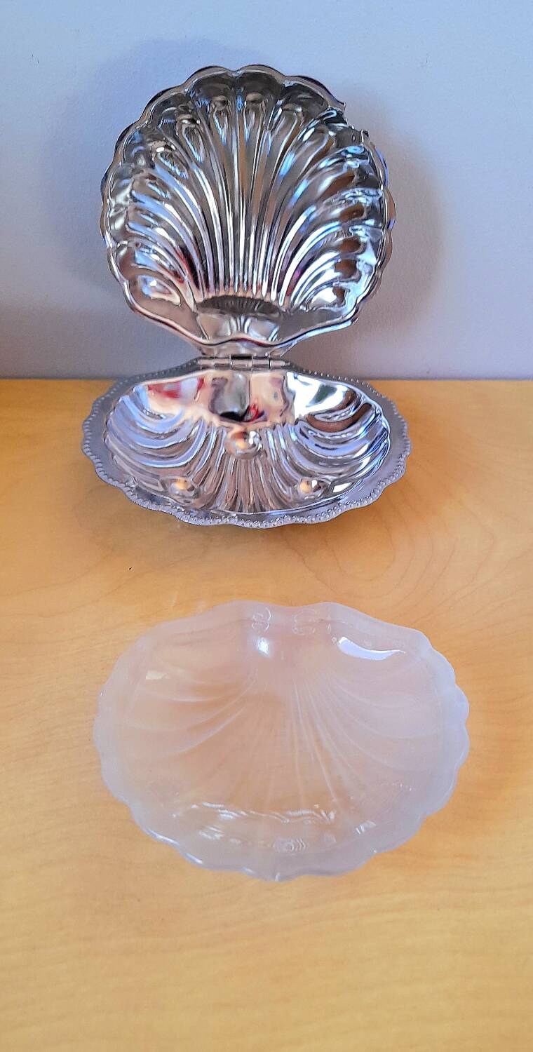 Metal shell butter dish, 1960.