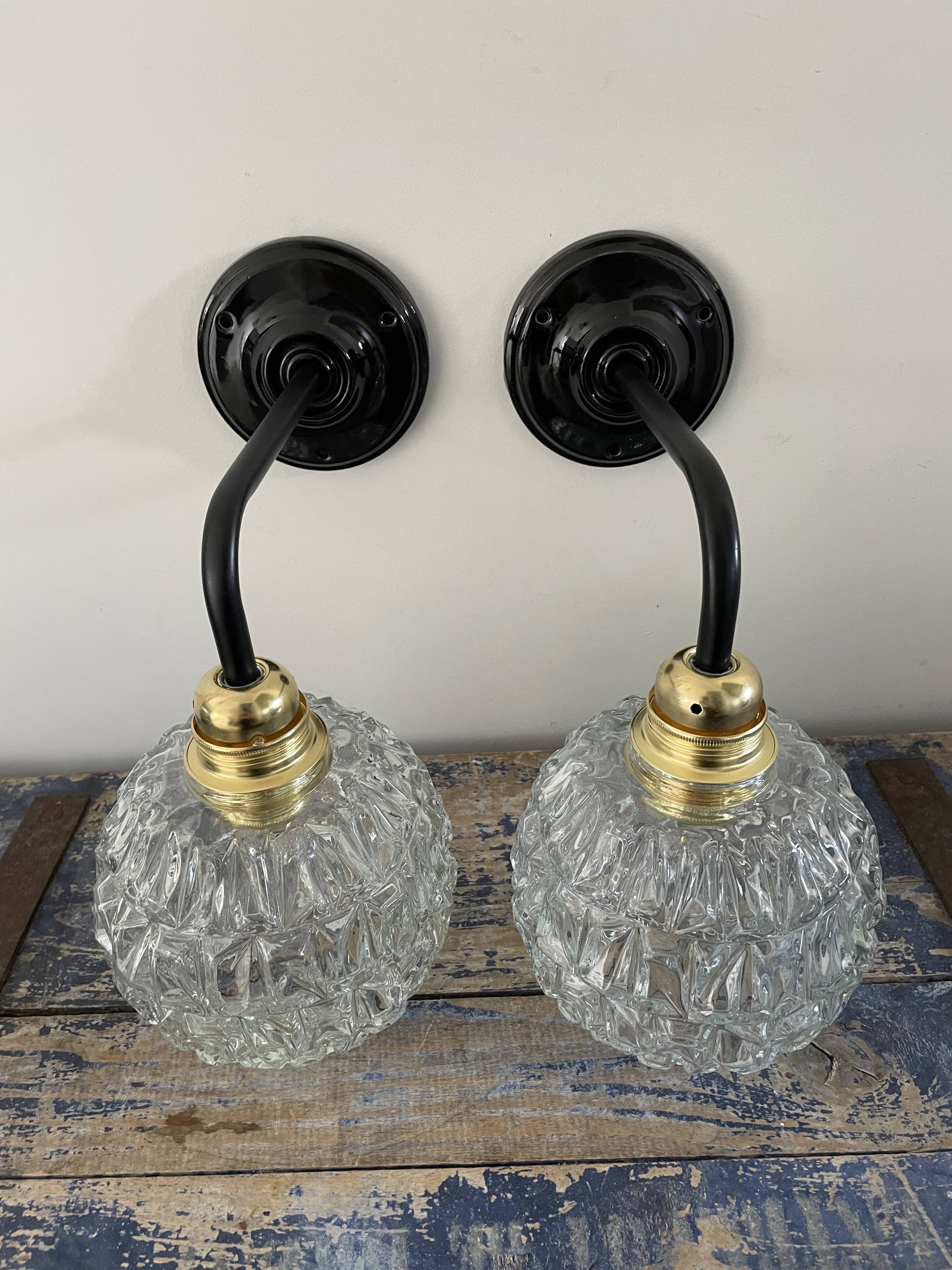 Pair of wall sconces globes in chiseled glass