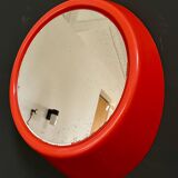 Pop mirror