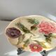 Art Deco barbotine plate from the 1930s – floral decoration of pink zinnia and dahlia – antique ceramic Ø 22 cm