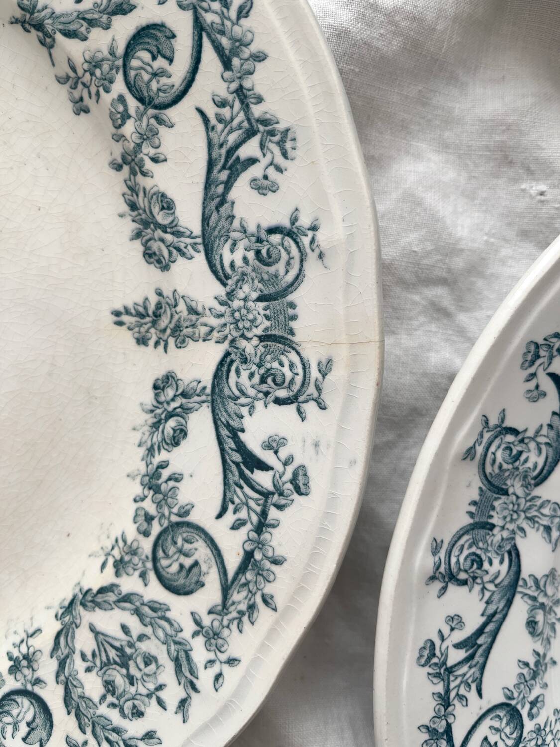 12 flat ironware plates “Louis XVI” Saint Amand and Hamage