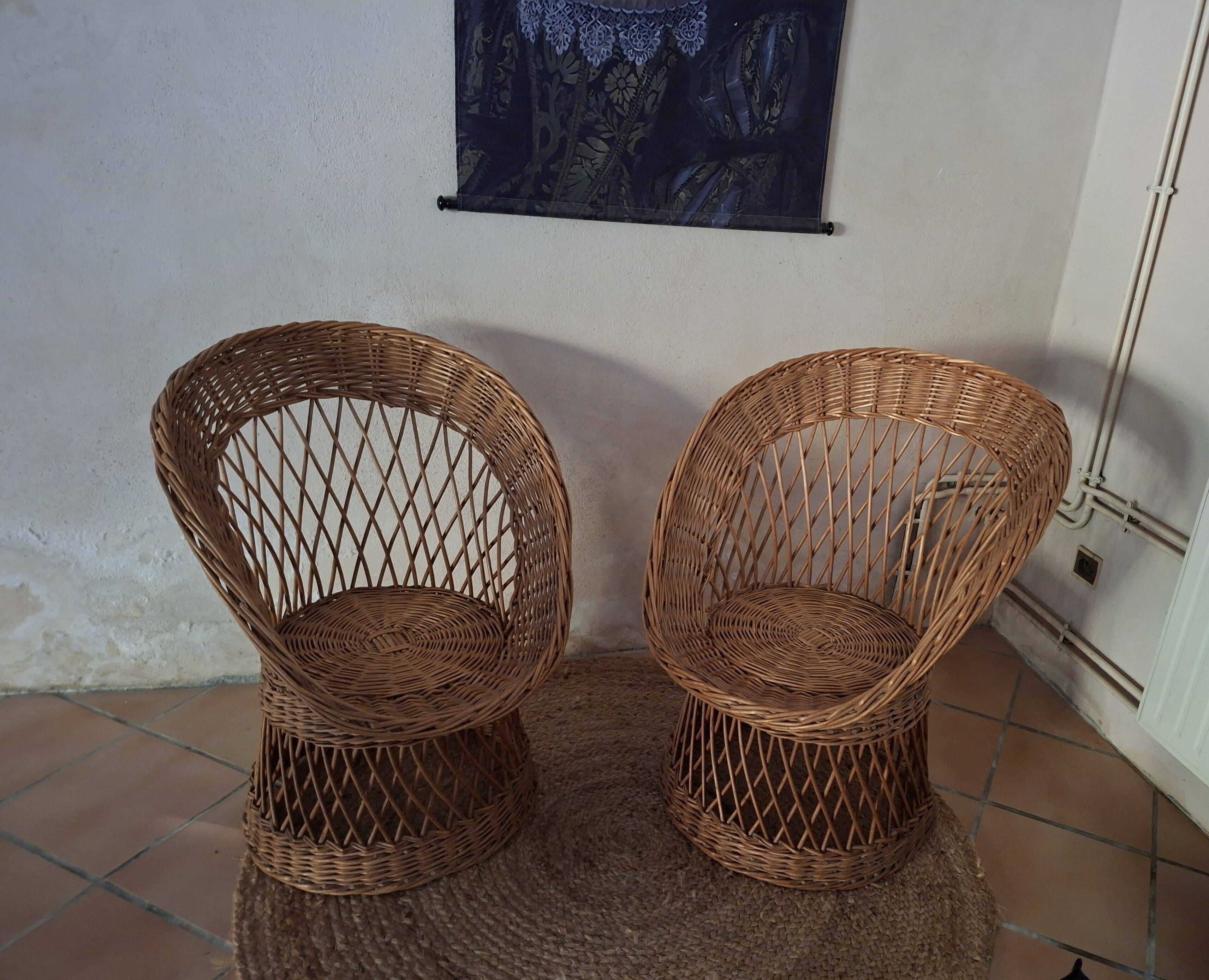 Set of 2 vintage rattan armchairs