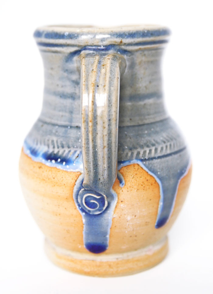 Saint-Vérain blue sandstone pitcher, Puisaye