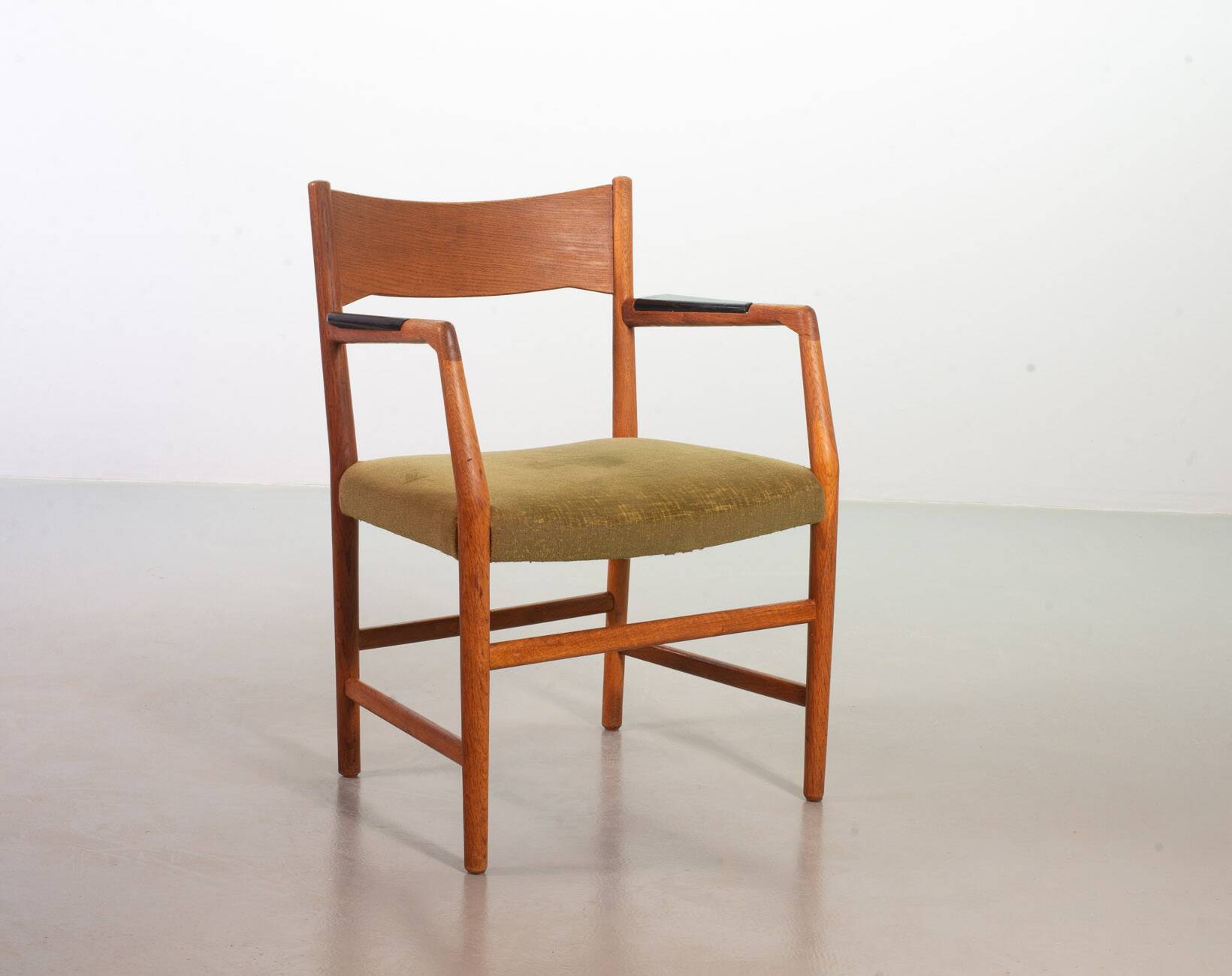 Hans Wegner Danish 'Town Hall' Wooden Arm / Side Chairs by Plan Mobler 50s