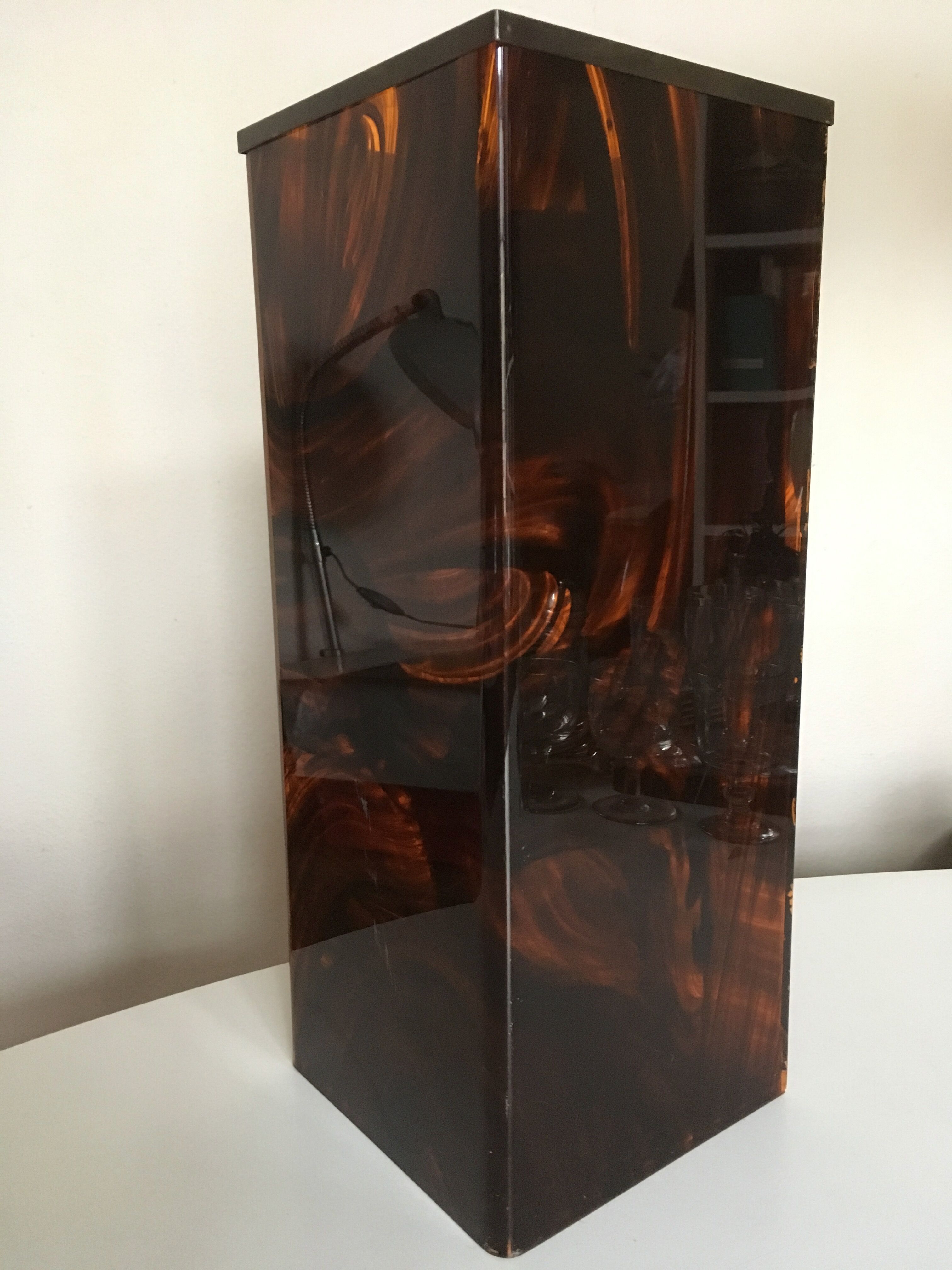 Porte parapuie de Lucite écaille Pompidou era années 70